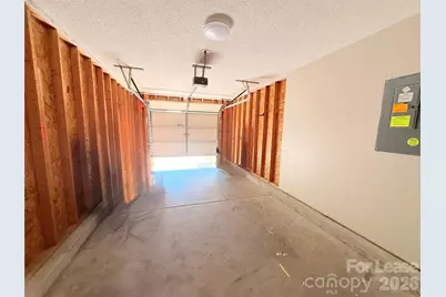 10553 Gold Pan Road, Charlotte, NC 28215 - Photo 14