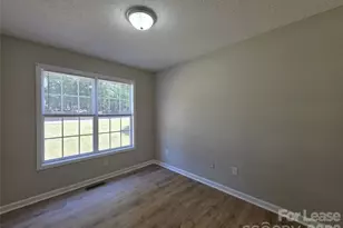 1225 Beard St, Salisbury, NC 28144 - Photo 6