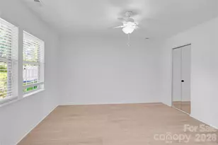 2734 Tiergarten Ln, Charlotte, NC 28210 - Photo 16