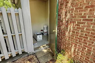 2734 Tiergarten Ln, Charlotte, NC 28210 - Photo 30