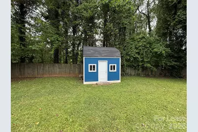431 Kingville Drive, Charlotte, NC 28213 - Photo 16