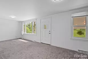 160 Cooper St, Canton, NC 28716 - Photo 4