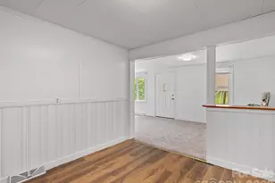 160 Cooper St, Canton, NC 28716 - Photo 6