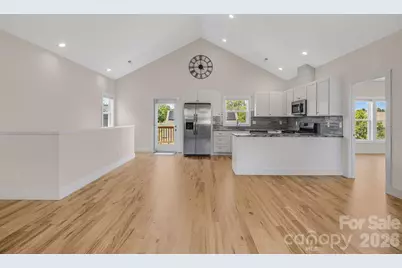 215 Oak Meadow Lane, Asheville, NC 28804 - Photo 6