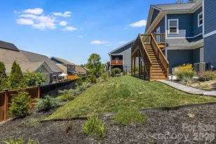 215 Oak Mdw Ln, Asheville, NC 28804 - Photo 22