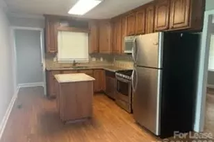 2108 Deepwood Ct, Gastonia, NC 28054 - Photo 6