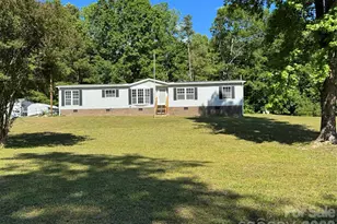 365 Deberry Rd, Mount Gilead, NC 27306 - Photo 1