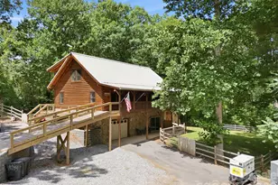 25 Theresa Terrace Rd, Nebo, NC 28761 - Photo 2