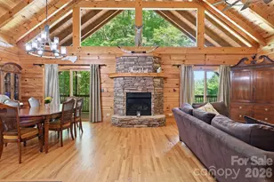 25 Theresa Terrace Rd, Nebo, NC 28761 - Photo 16