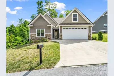221 Millbrae Loop, Hendersonville, NC 28791 - Photo 2