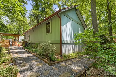 477 Governors View Road, Asheville, NC 28805 - Photo 36