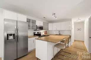 477 Governors View Rd, Asheville, NC 28805 - Photo 16