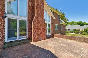 2231 Richardson Dr, Charlotte, NC 28211 - Photo 24