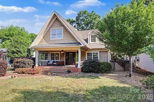 2215 Hassell Pl, Charlotte, NC 28209 - Photo 2