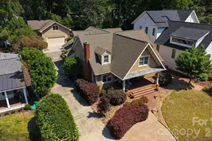 2215 Hassell Pl, Charlotte, NC 28209 - Photo 2