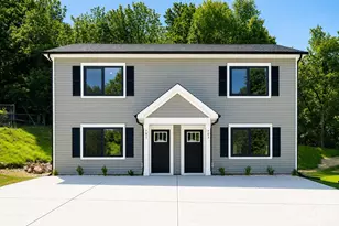 701 2nd St Pl SW, Conover, NC 28613 - Photo 1