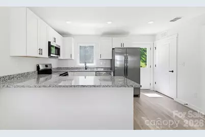 701 2nd Street Place SW, Conover, NC 28613 - Photo 10