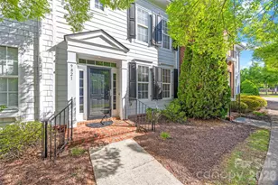 9821 Longstone Ln, Charlotte, NC 28277 - Photo 2