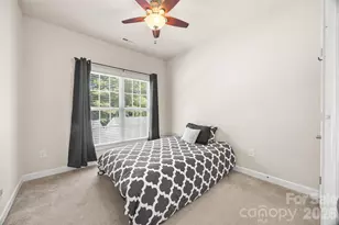 9821 Longstone Ln, Charlotte, NC 28277 - Photo 18