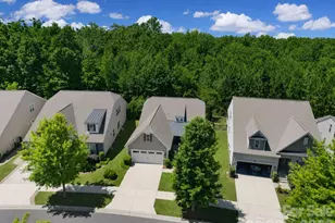 2146 Winhall Rd, Fort Mill, SC 29715 - Photo 4