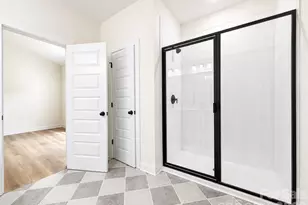 1220 N Sharon Amity Rd, Charlotte, NC 28211 - Photo 22