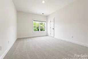 1220 N Sharon Amity Rd, Charlotte, NC 28211 - Photo 24