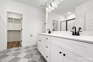 1220 N Sharon Amity Rd, Charlotte, NC 28211 - Photo 18