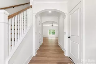1220 N Sharon Amity Rd, Charlotte, NC 28211 - Photo 2