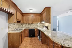 141 Glenwood Dr, Rock Hill, SC 29732 - Photo 10
