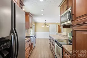 624 Patricia Ave, Harrisburg, NC 28075 - Photo 12