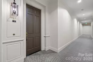 168 Cherokee Rd, Charlotte, NC 28207 - Photo 6