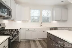 2245 Electric Ln, Charlotte, NC 28205 - Photo 12