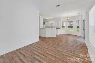 336 Doughton Ln, Charlotte, NC 28217 - Photo 8