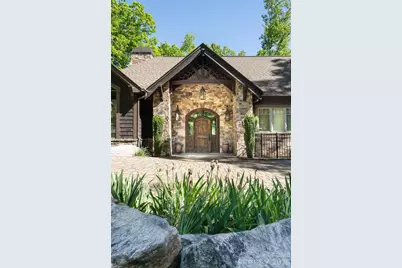 2 Cherokee Orchard Court, Fairview, NC 28730 - Photo 2