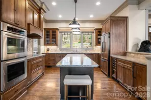 2 Cherokee Orchard Ct, Fairview, NC 28730 - Photo 12