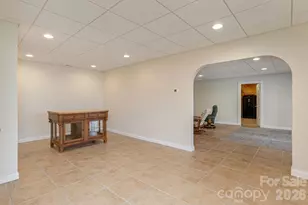 28 Tudor Crescent Ct, Hendersonville, NC 28739 - Photo 36