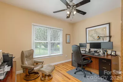 28 Tudor Crescent Court, Hendersonville, NC 28739 - Photo 32