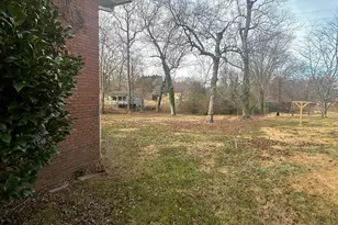 626 Willowbrook Ln, Winston Salem, NC 27104 - Photo 6