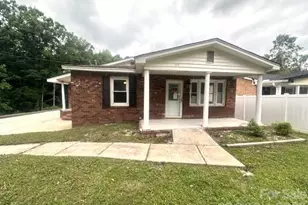 111 Dye St, Chester, SC 29706 - Photo 1