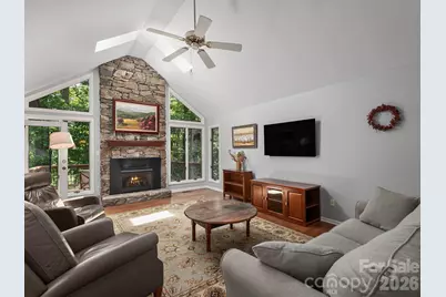 3942 Laurel Park Highway, Laurel Park, NC 28739 - Photo 4