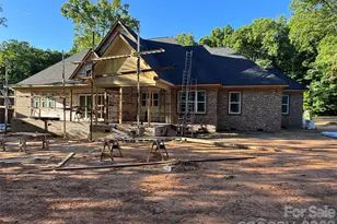 207 Kingsbridge Rd, Salisbury, NC 28144 - Photo 2
