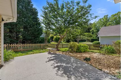 2 Gatehouse Court, Asheville, NC 28803 - Photo 20