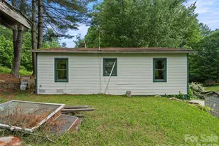 1669 Fisher Crk Rd, Sylva, NC 28779 - Photo 6
