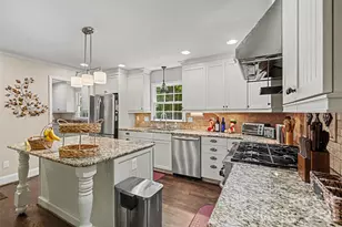 5812 Camelot Dr, Charlotte, NC 28270 - Photo 14
