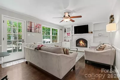 5812 Camelot Drive, Charlotte, NC 28270 - Photo 16