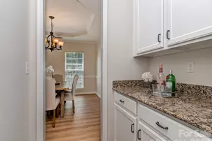 3428 Park South Station Blvd, Charlotte, NC 28210 - Photo 8