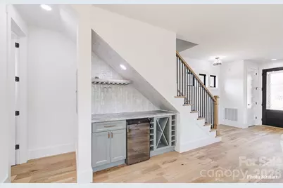17 N Martha Kate Drive, Hendersonville, NC 28792 - Photo 10