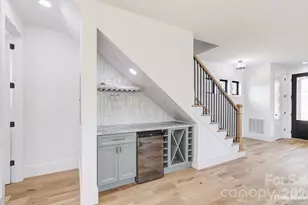 17 N Martha Kate Dr, Hendersonville, NC 28792 - Photo 10