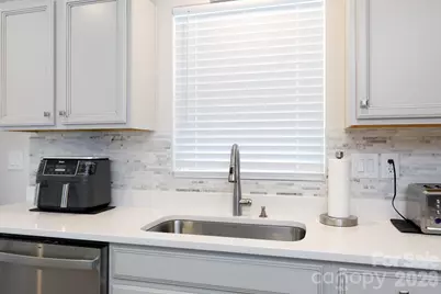 329 Damask Drive, Lancaster, SC 29720 - Photo 10