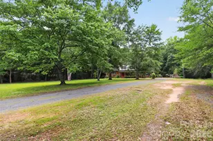 10899 Caroline Acres Rd, Fort Mill, SC 29707 - Photo 36